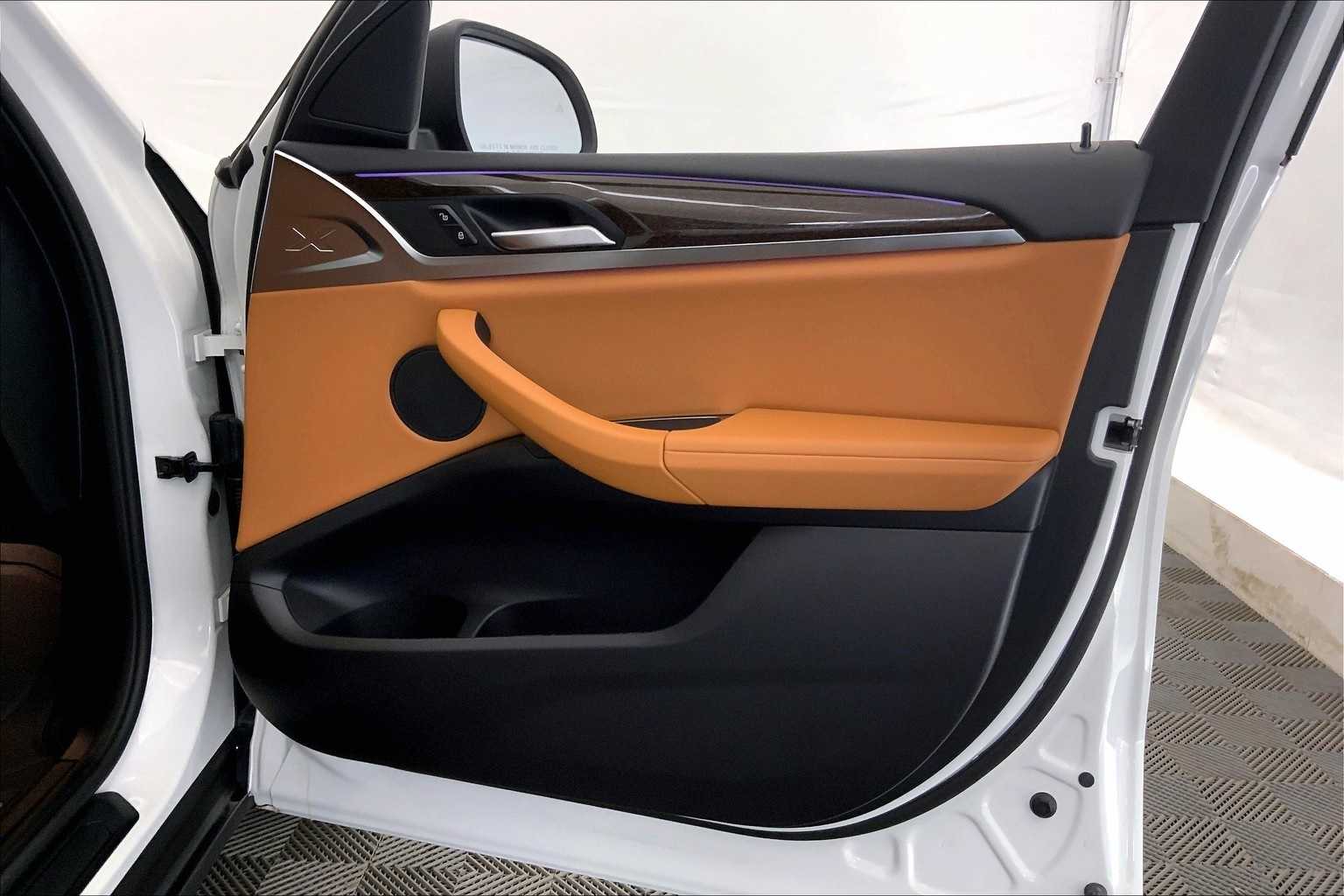 Thumbnail: 2024 BMW X3 - 28