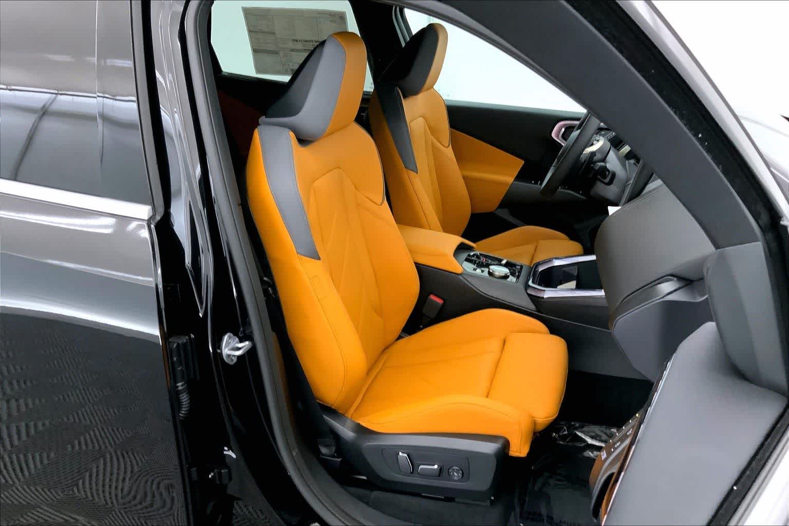 Thumbnail: 2025 BMW X3 - 14