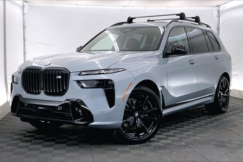 New 2026 BMW X7 M60i SUV