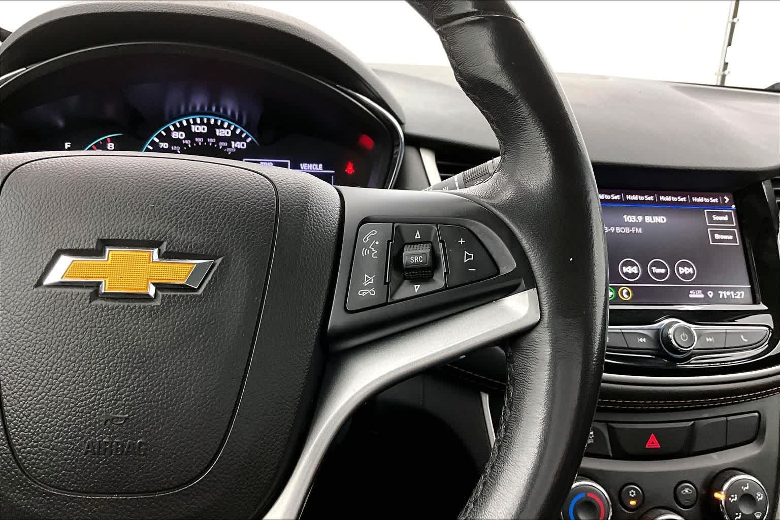 Thumbnail: 2020 Chevrolet Trax - 25