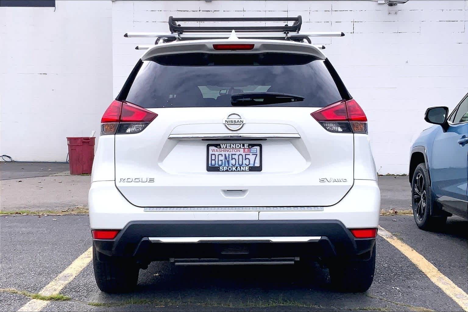 Thumbnail: 2017 Nissan Rogue - 5