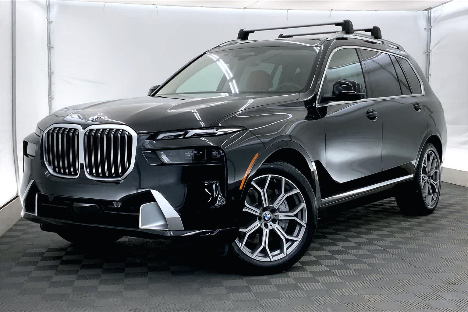 Thumbnail: 2026 BMW X7 - 1
