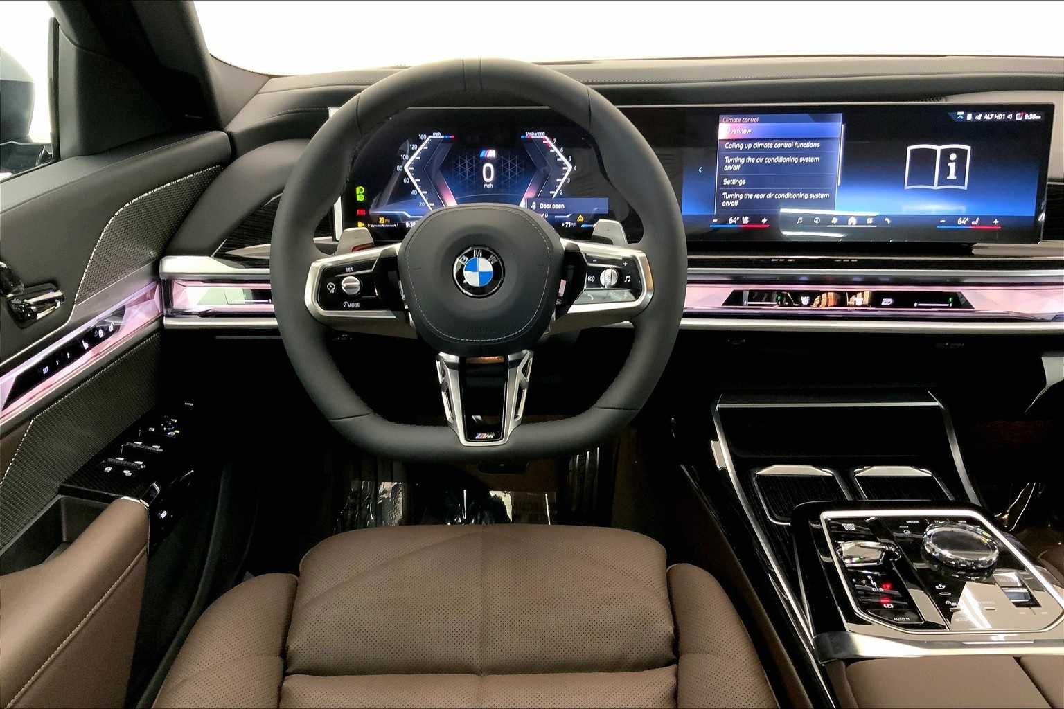 Thumbnail: 2025 BMW 7 Series - 15