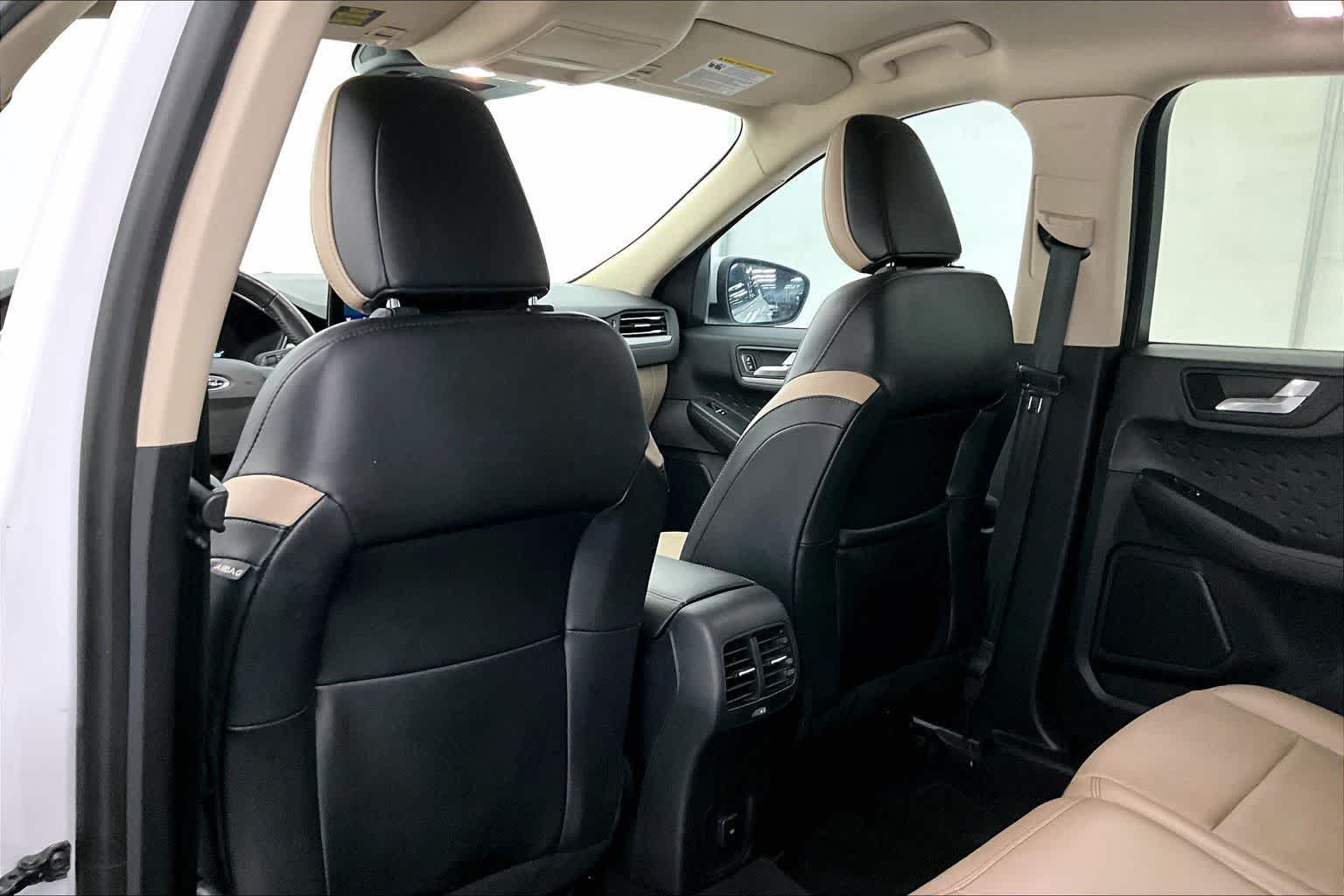 Thumbnail: 2020 Ford Escape - 12