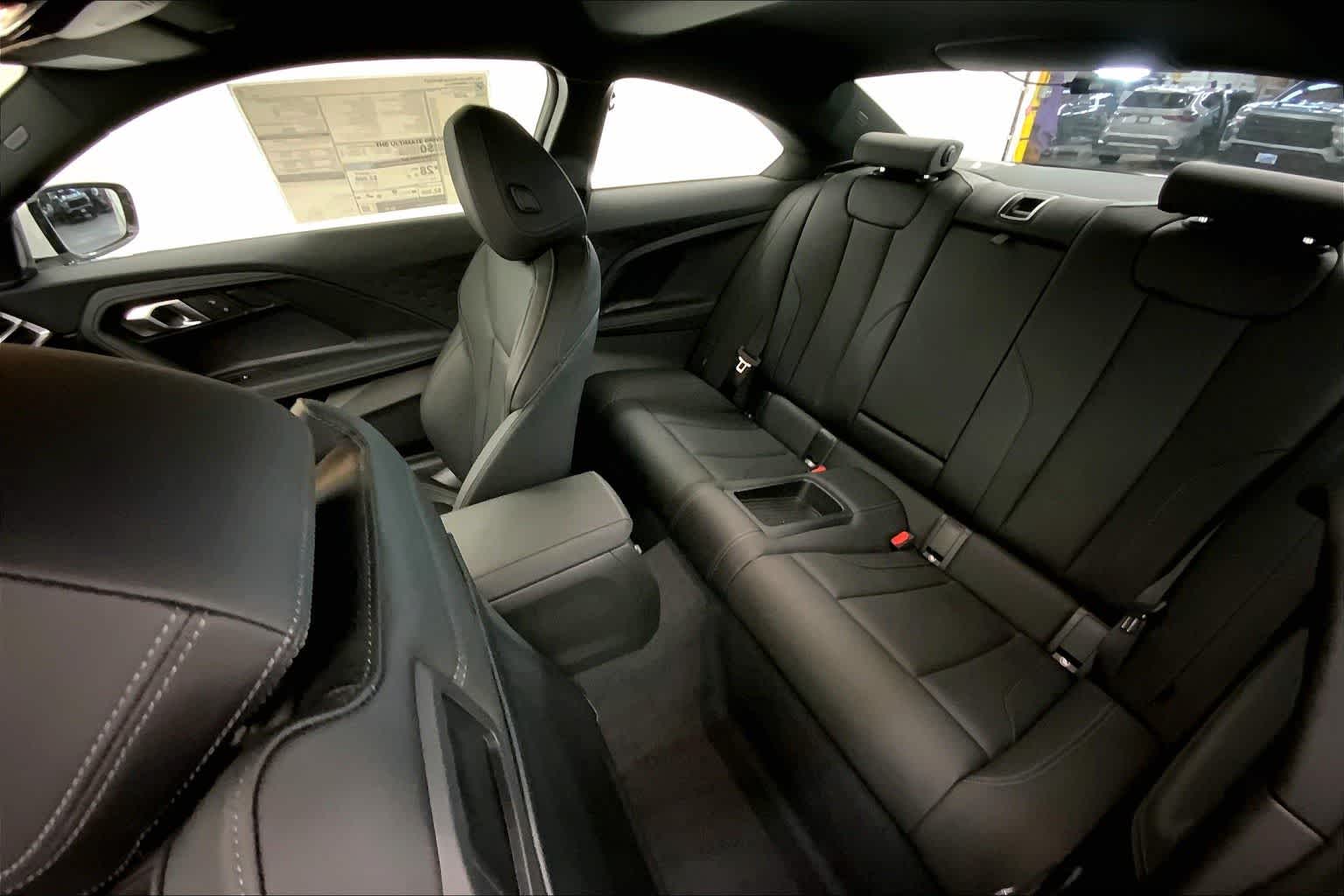 Thumbnail: 2025 BMW 2 Series - 13