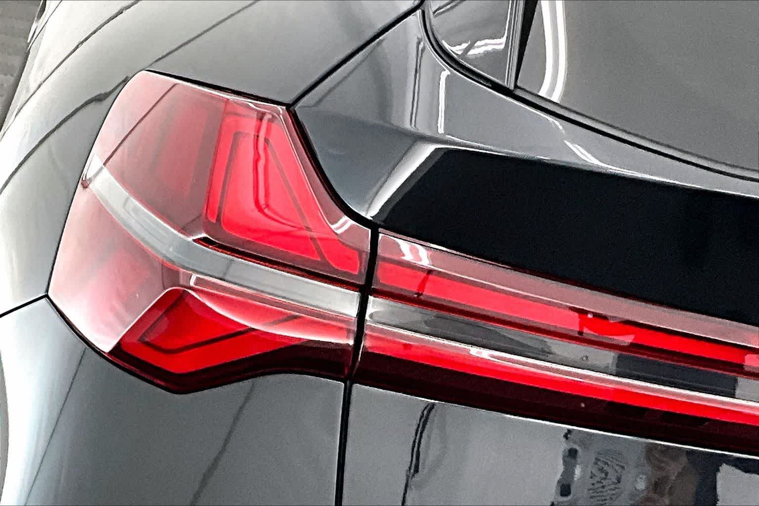 Thumbnail: 2025 BMW X3 - 32