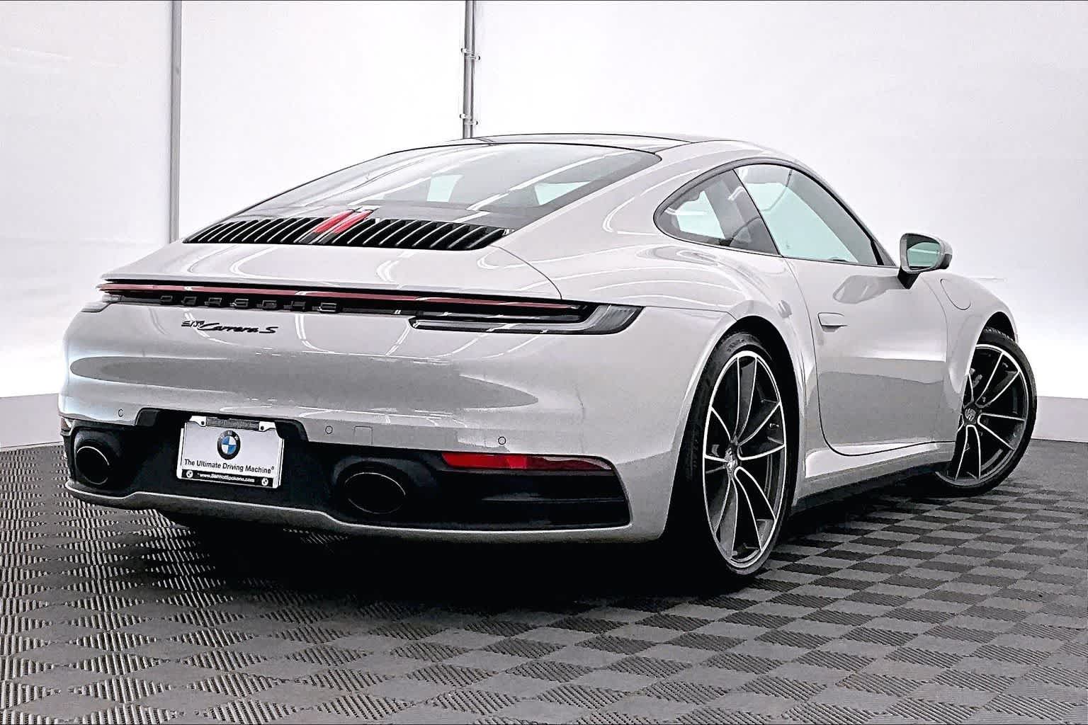 Thumbnail: 2020 Porsche 911 - 21