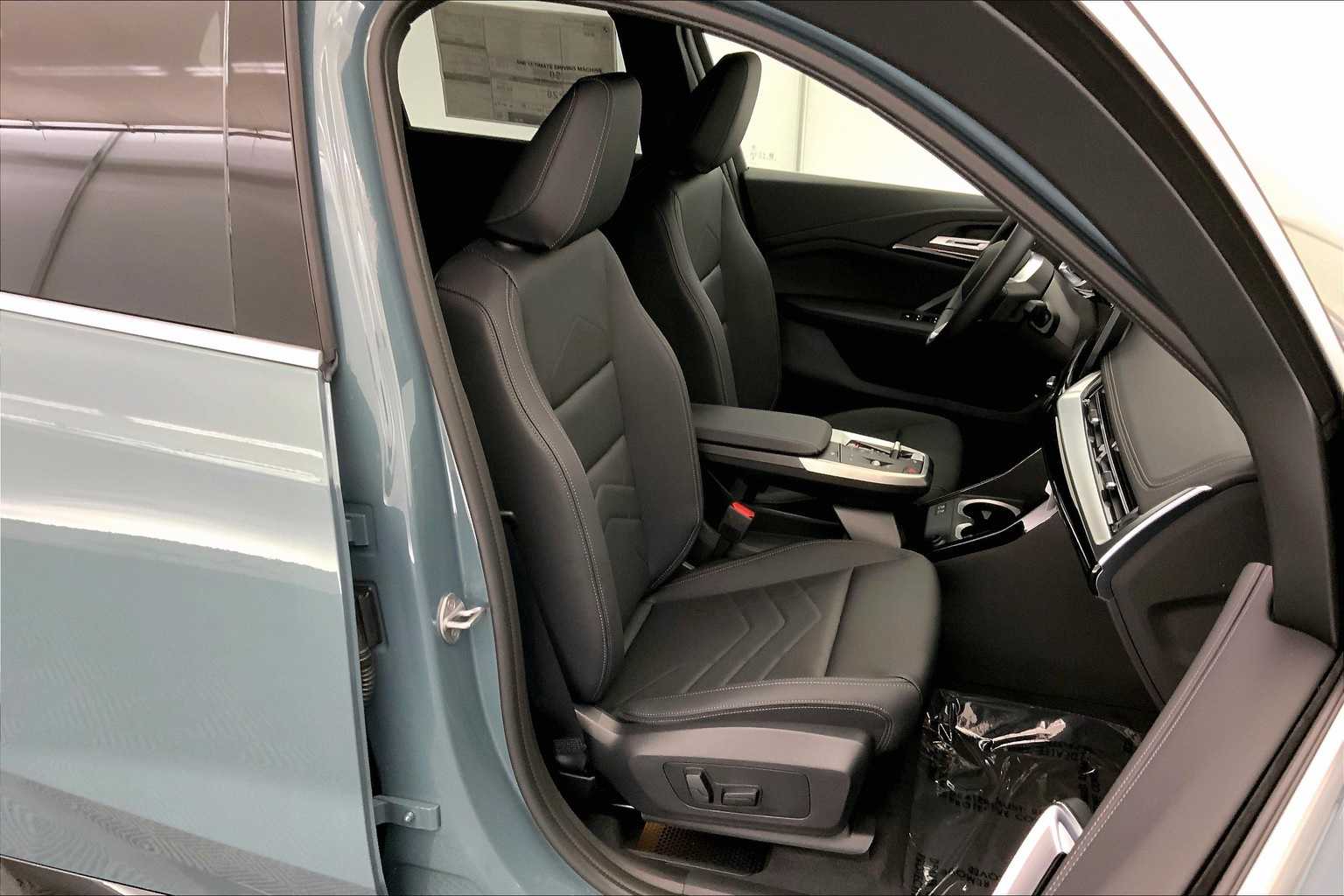 Thumbnail: 2025 BMW X1 - 14