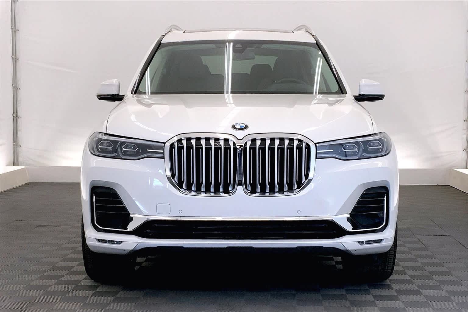 Thumbnail: 2021 BMW X7 - 6