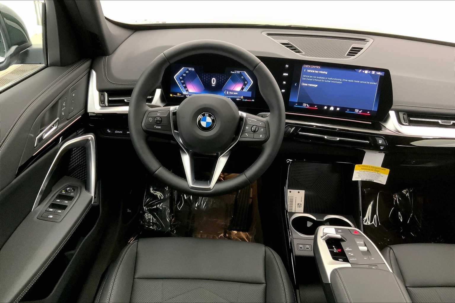 Thumbnail: 2025 BMW X1 - 15