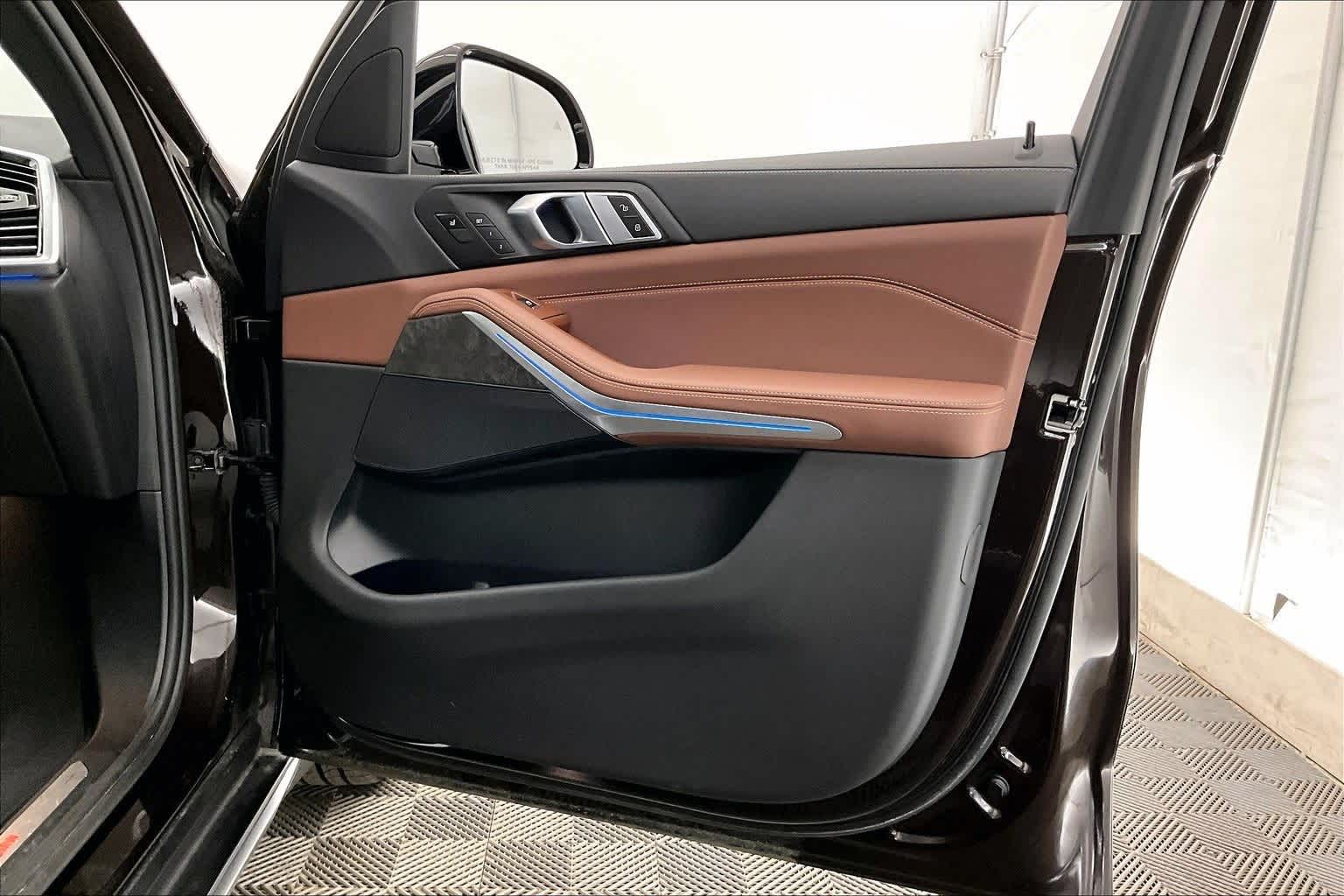 Thumbnail: 2022 BMW X5 - 28