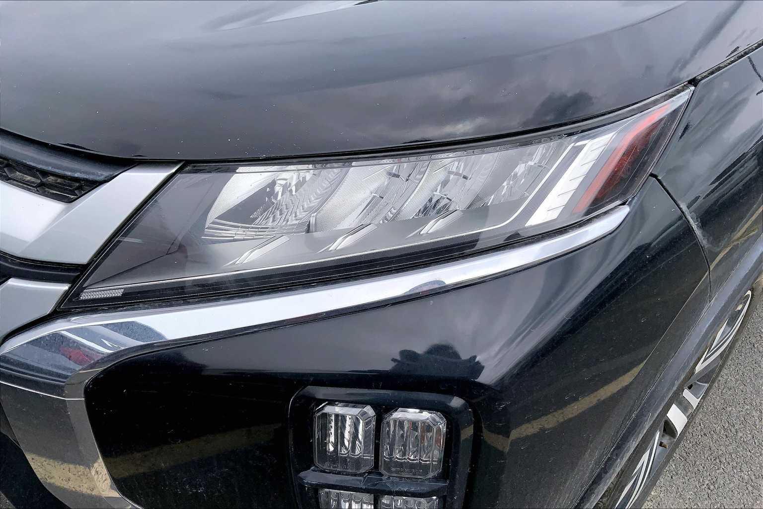 2023 Mitsubishi Outlander Sport ES 16