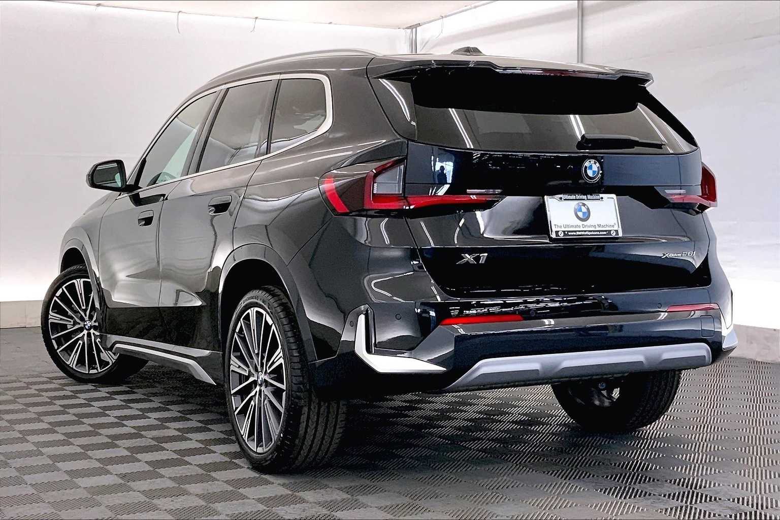 Thumbnail: 2025 BMW X1 - 4