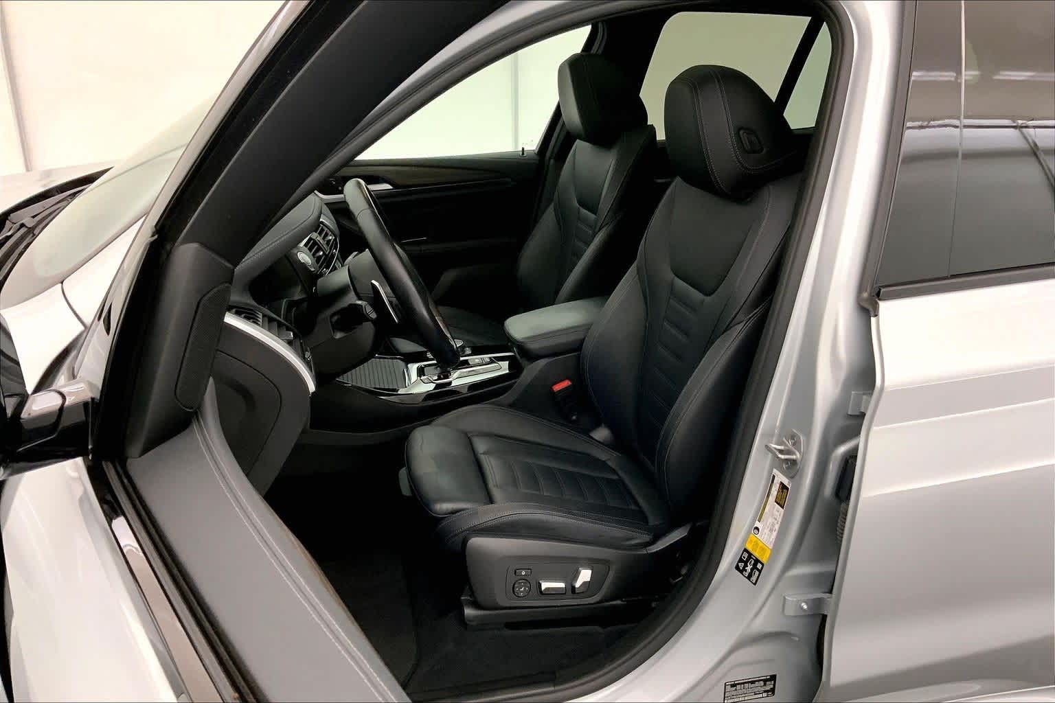 Thumbnail: 2021 BMW X3 - 11