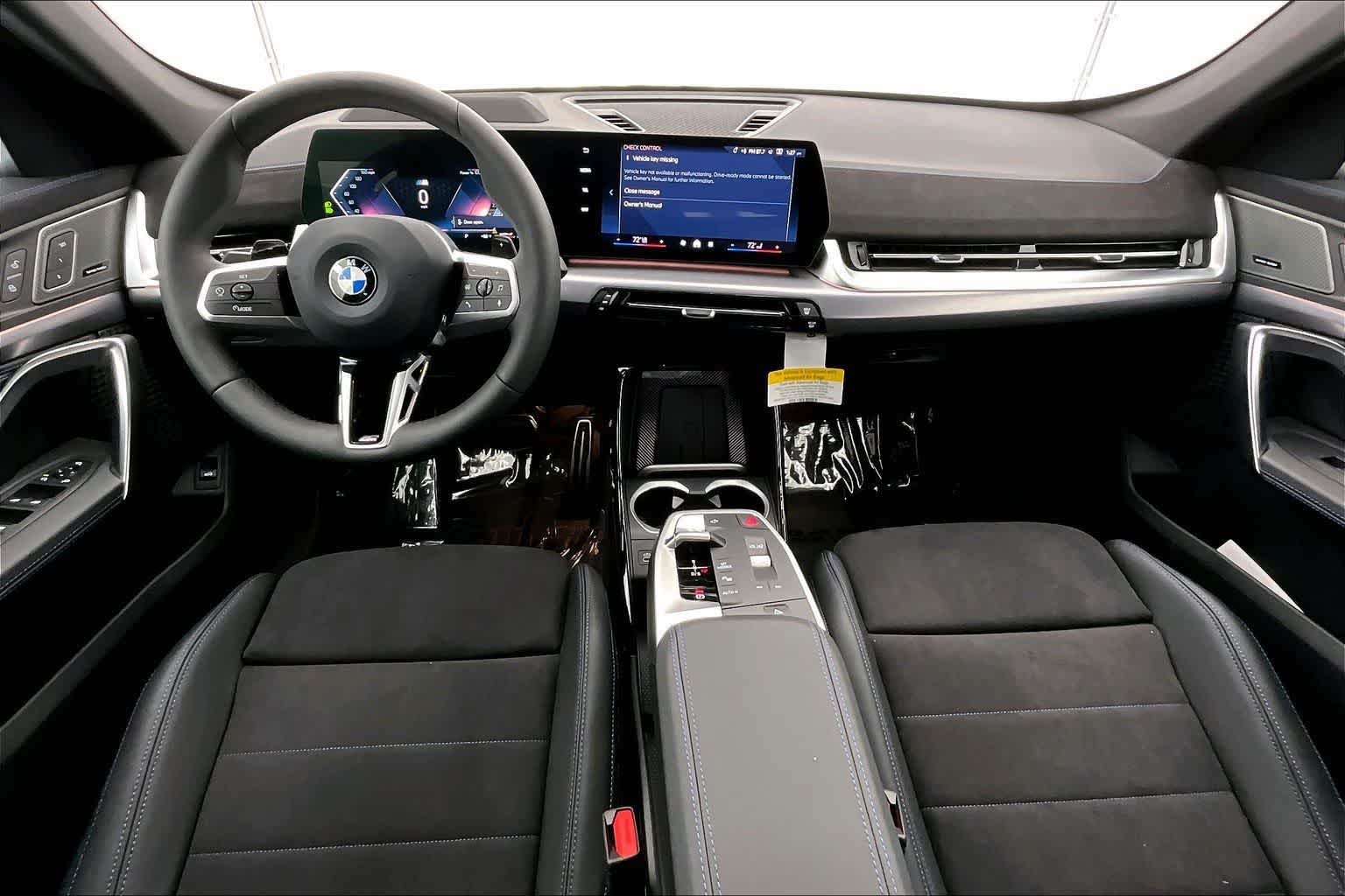 Thumbnail: 2026 BMW X1 - 10