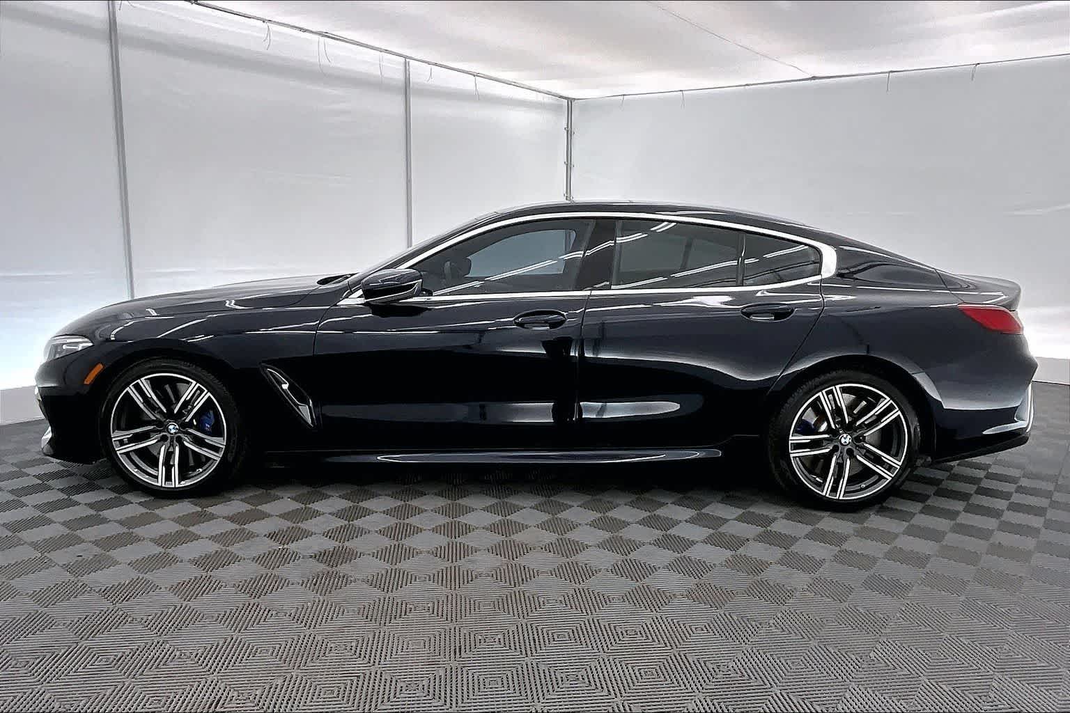 Thumbnail: 2020 BMW 8 Series - 3