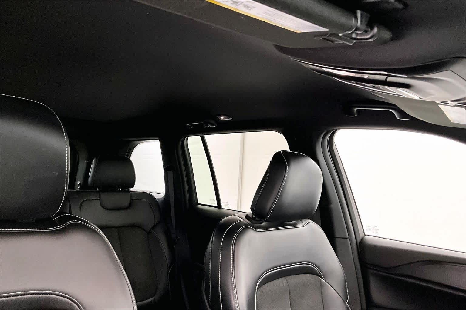 Thumbnail: 2023 Jeep Grand Cherokee - 30