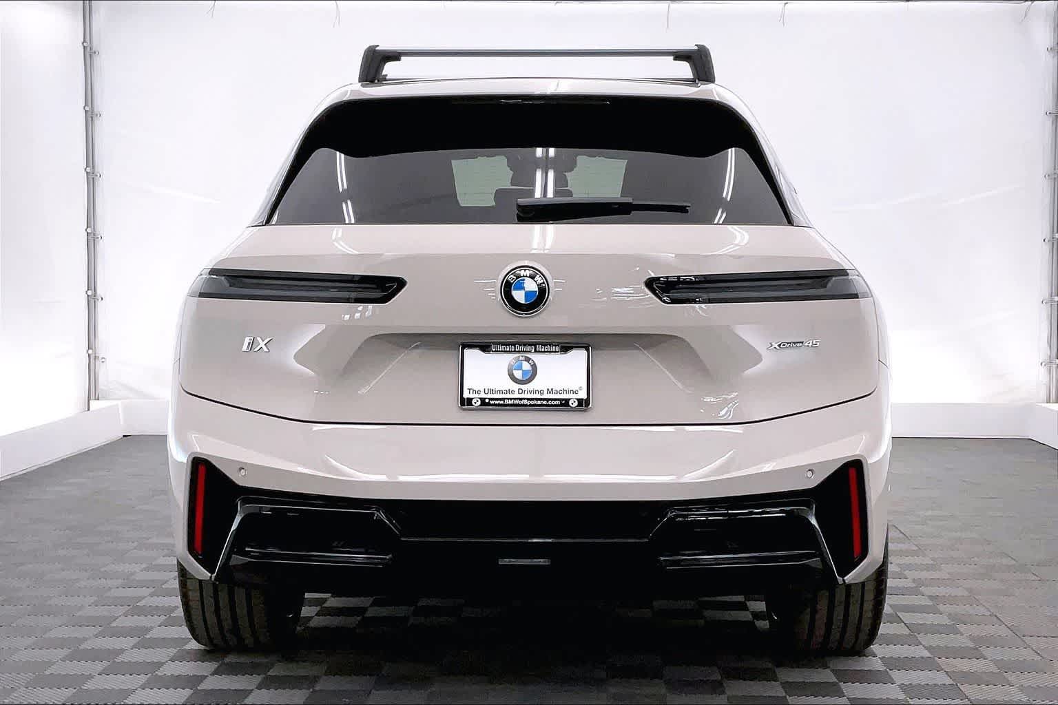 Thumbnail: 2026 BMW iX - 5