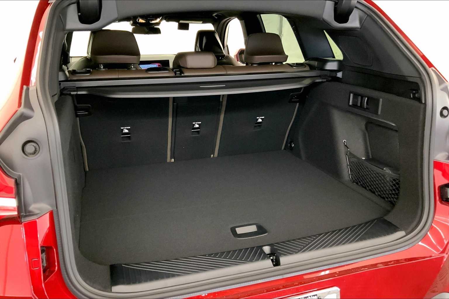 Thumbnail: 2025 BMW X3 - 19