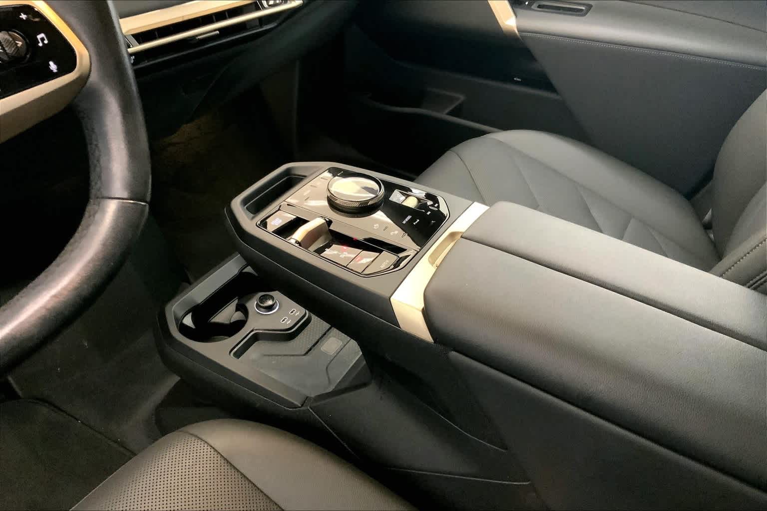 2023 BMW iX xDrive50 15