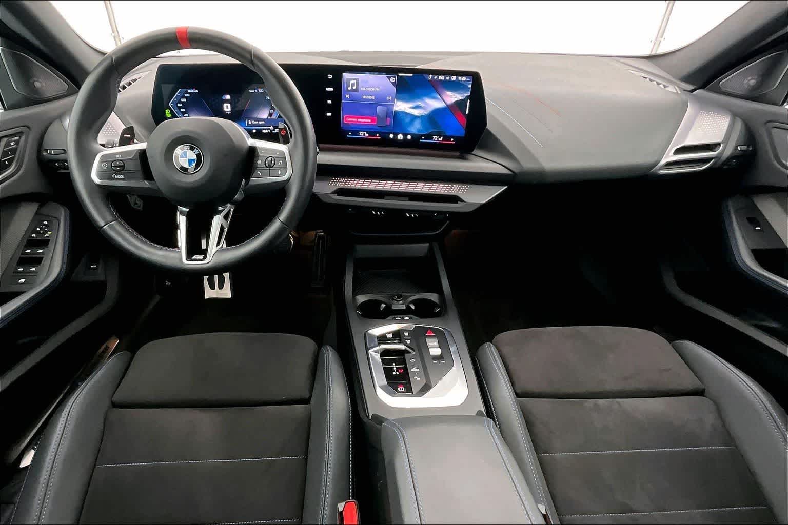 Thumbnail: 2025 BMW 2 Series - 10