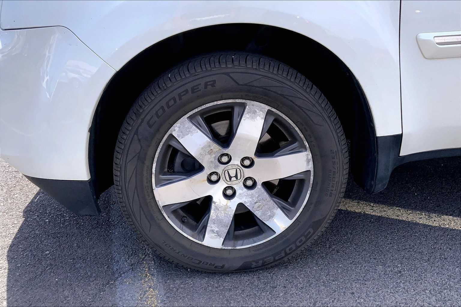 Thumbnail: 2013 Honda Pilot - 8