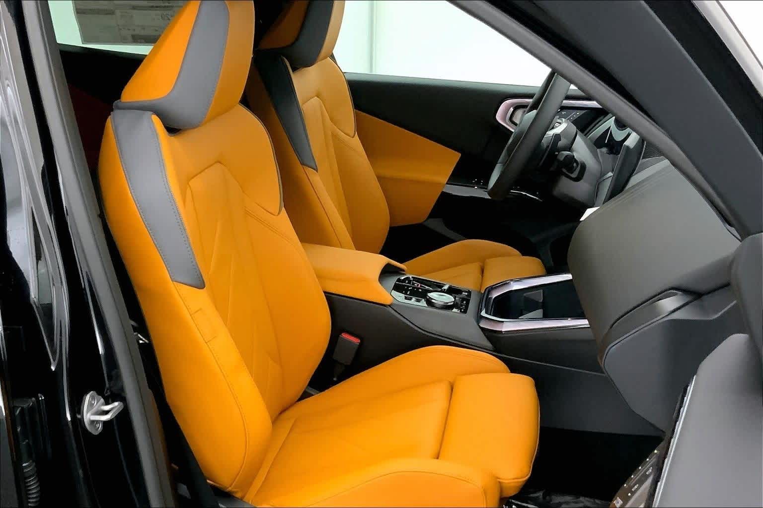 Thumbnail: 2026 BMW X3 - 14