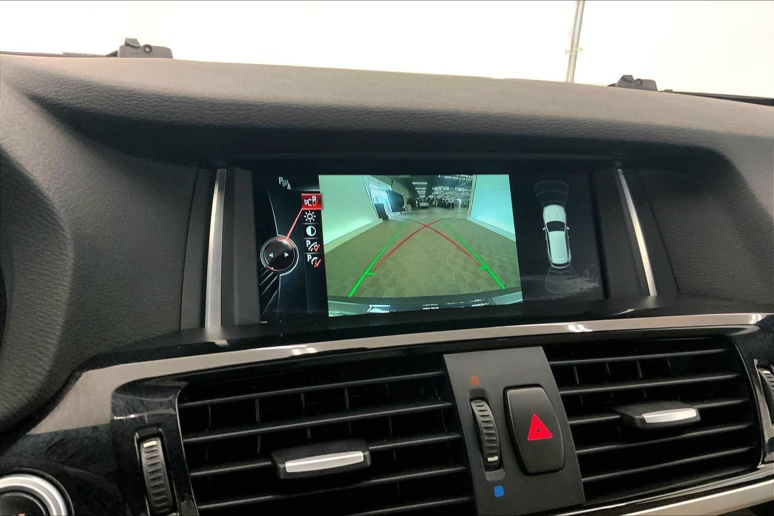 Thumbnail: 2016 BMW X3 - 26