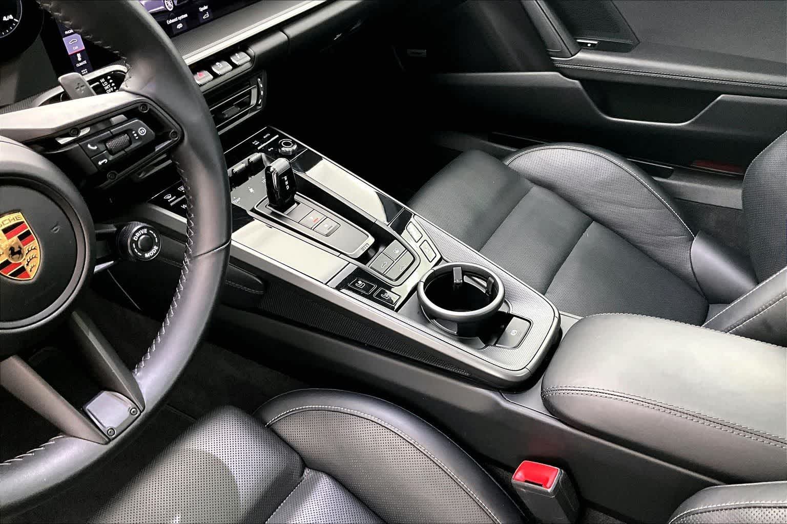 Thumbnail: 2020 Porsche 911 - 15