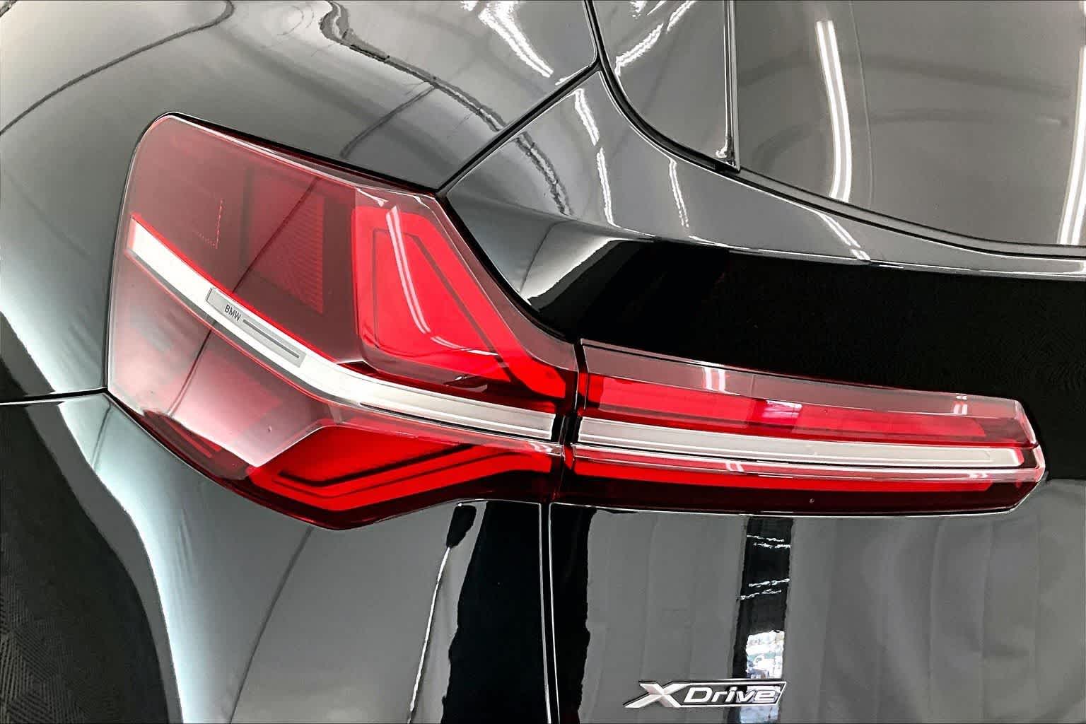Thumbnail: 2025 BMW X3 - 32