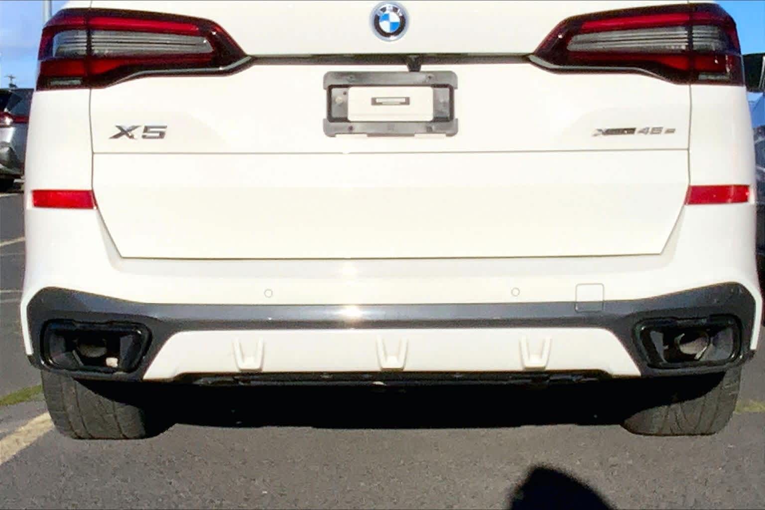 Thumbnail: 2022 BMW X5 - 10