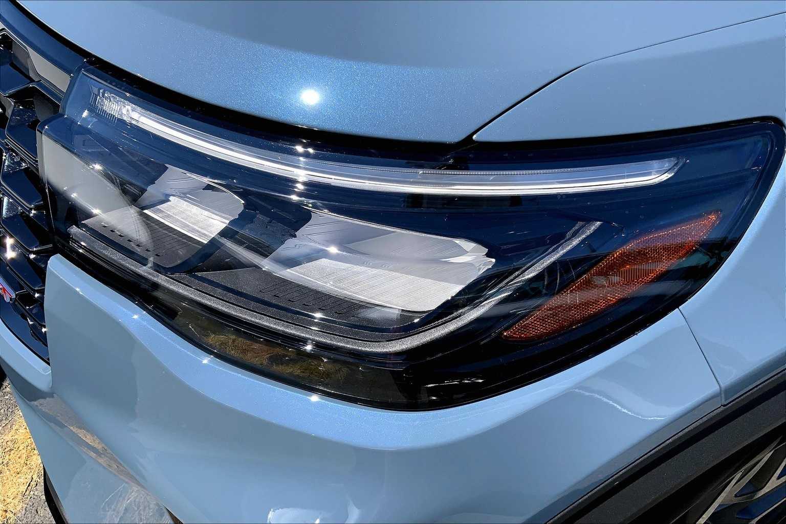 Thumbnail: 2025 Ford Explorer - 16
