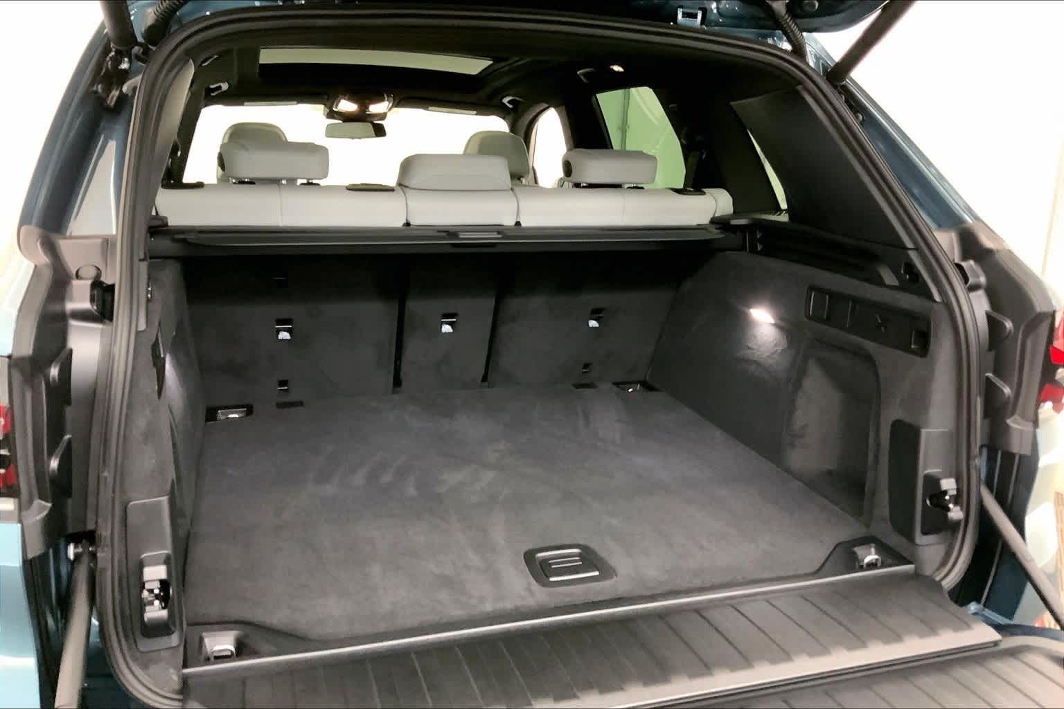 Thumbnail: 2026 BMW X5 - 19