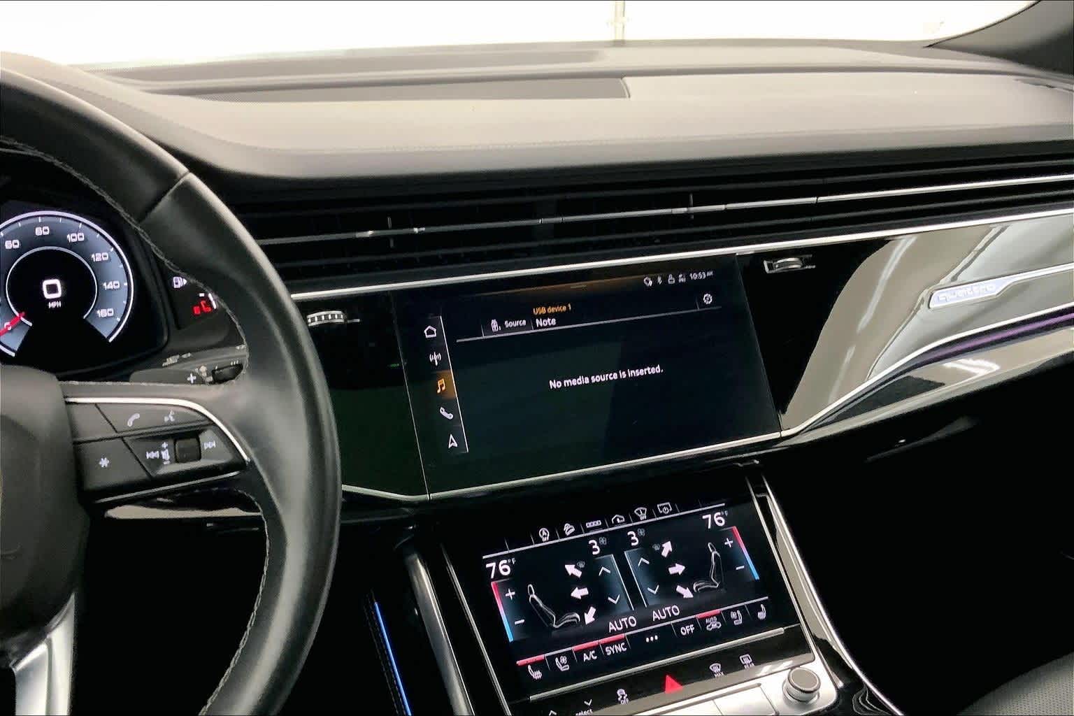 Thumbnail: 2022 Audi Q8 - 15