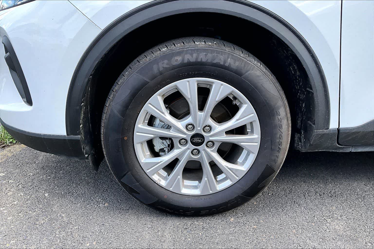 Thumbnail: 2024 Ford Escape - 8