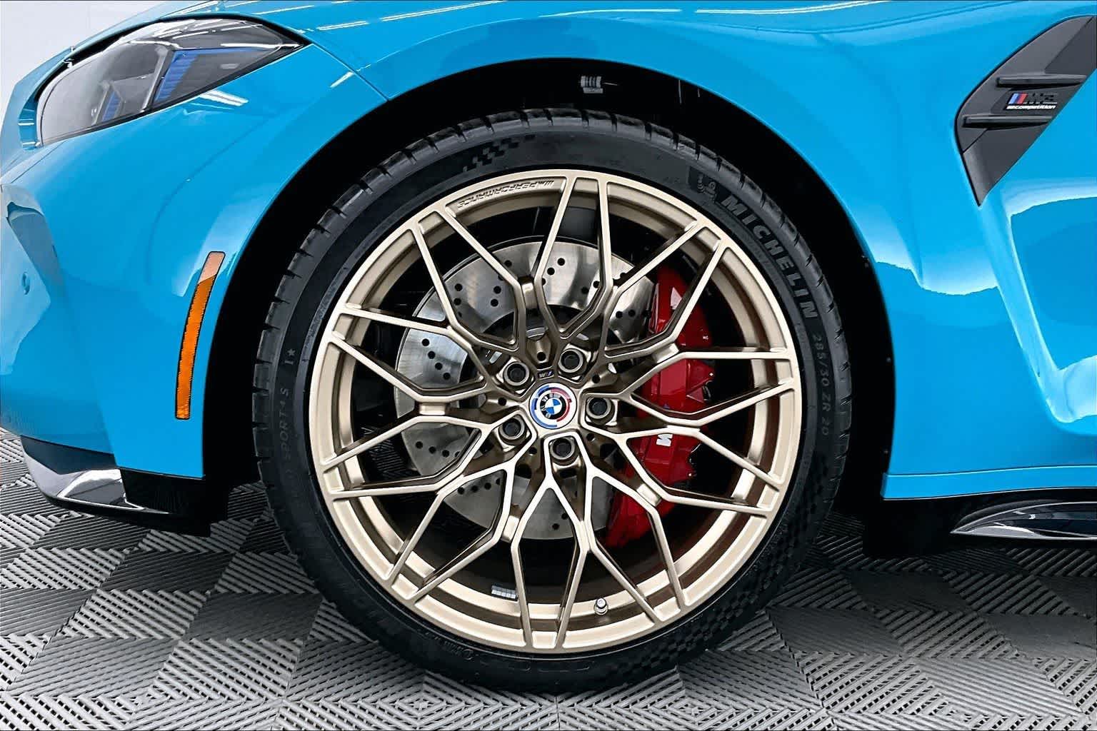 Thumbnail: 2027 BMW M3 - 8