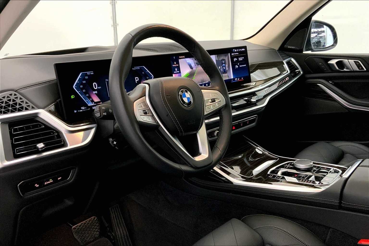 Thumbnail: 2024 BMW X7 - 2