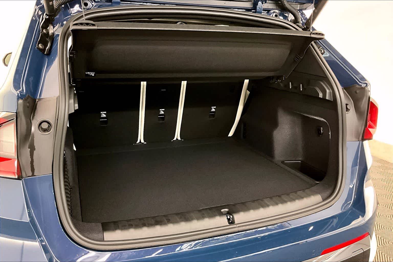 Thumbnail: 2026 BMW X1 - 19