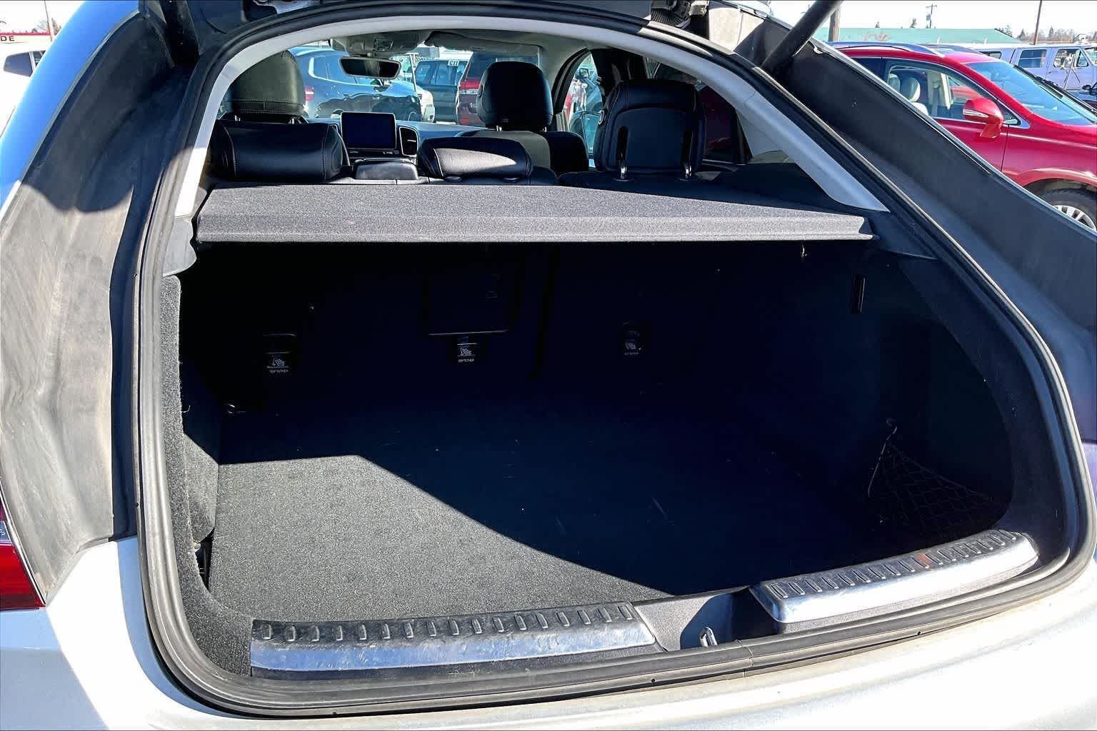 Thumbnail: 2016 Mercedes-Benz GLE - 19