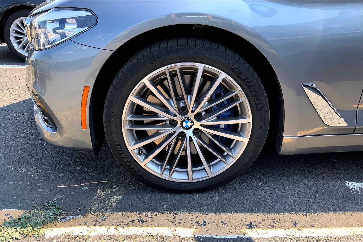 Thumbnail: 2020 BMW 5 Series - 8