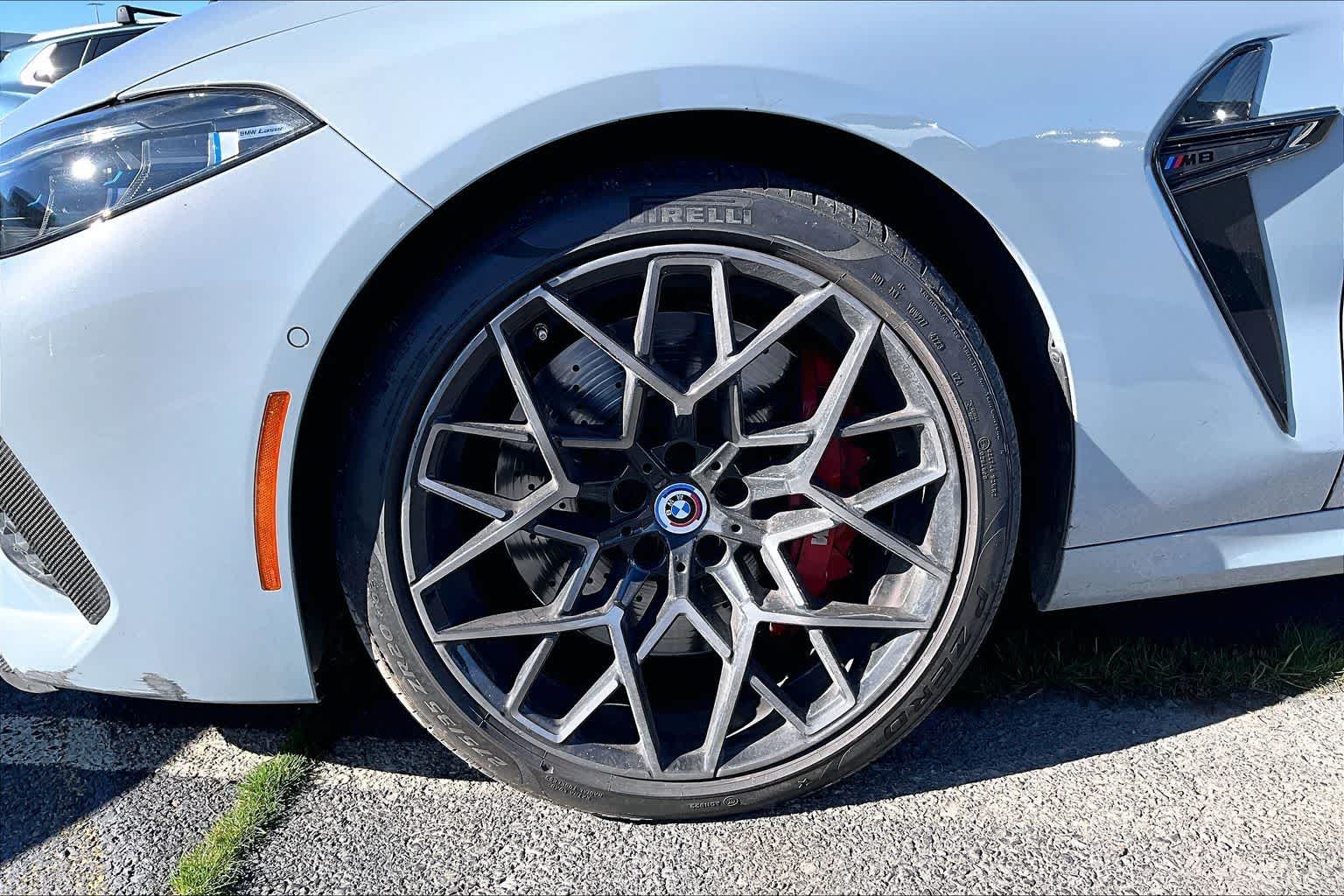 Thumbnail: 2023 BMW M8 - 8