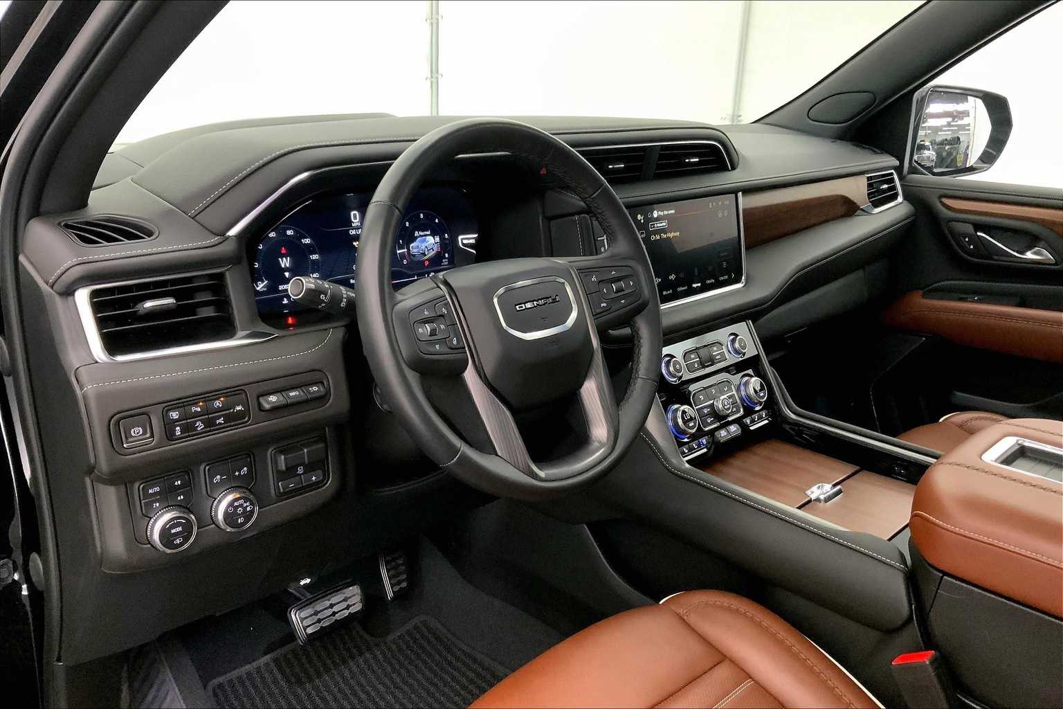 Thumbnail: 2023 GMC Yukon - 2