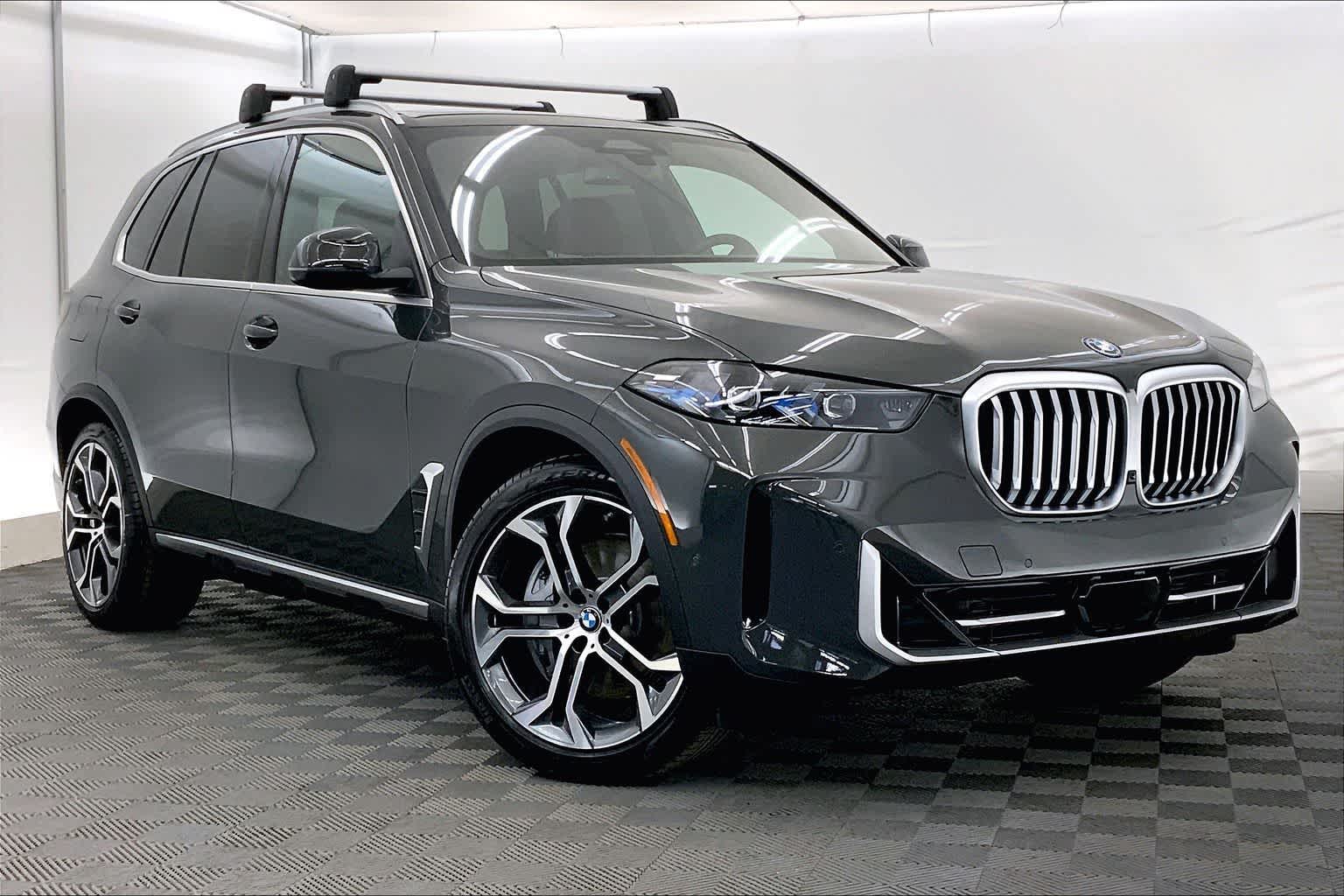 Thumbnail: 2026 BMW X5 - 21