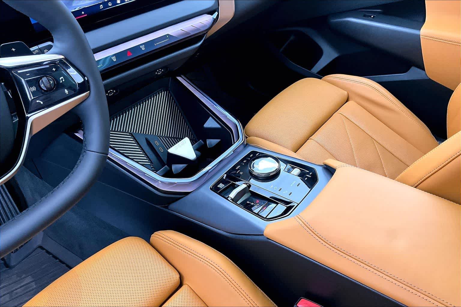 Thumbnail: 2025 BMW X3 - 16