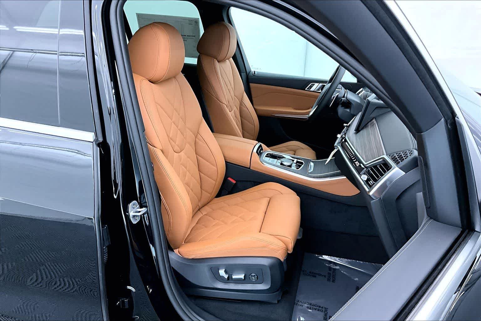 Thumbnail: 2026 BMW X5 - 14