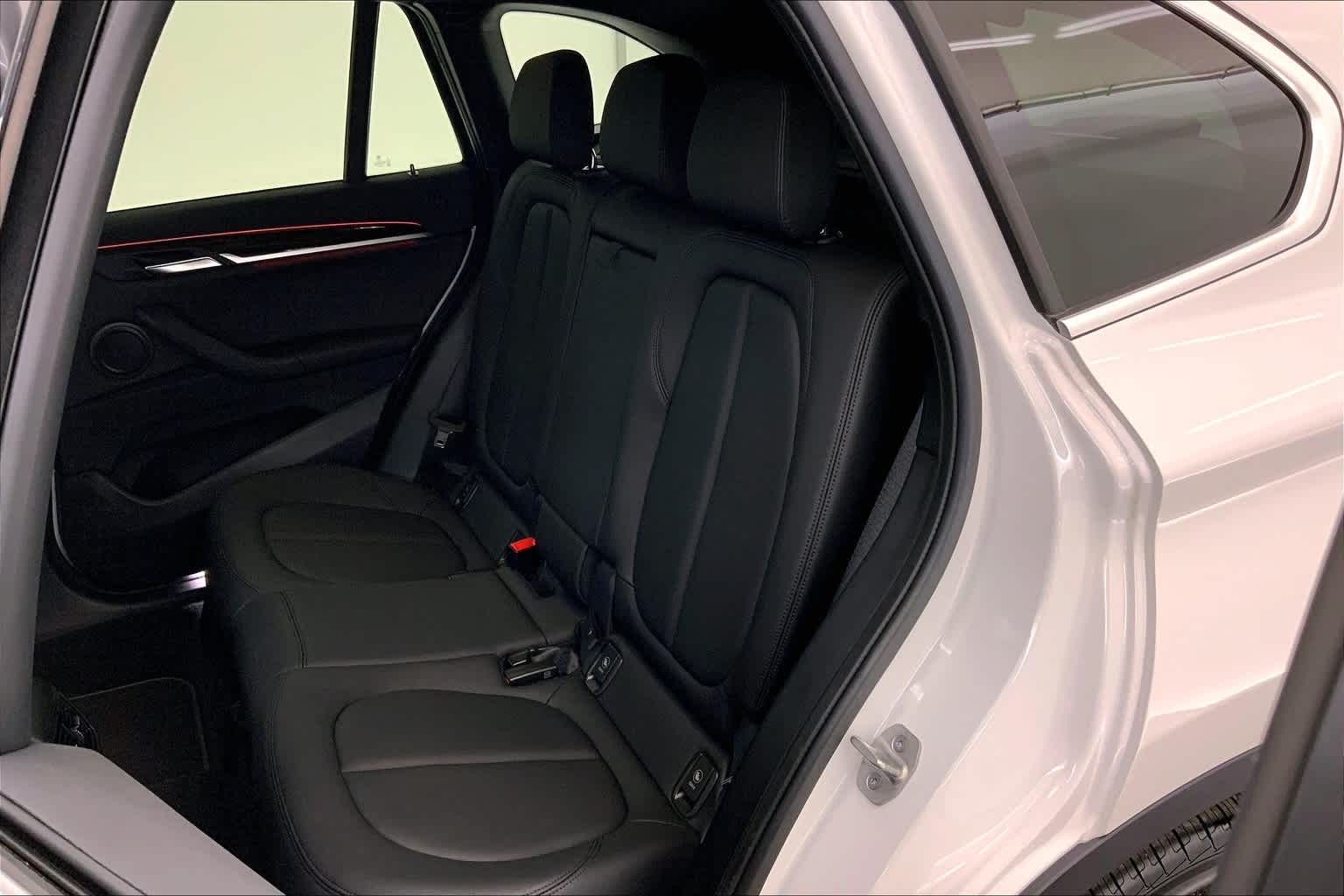 Thumbnail: 2021 BMW X1 - 26