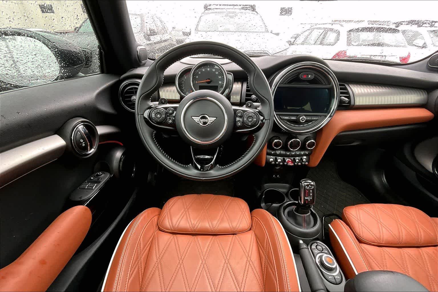 Thumbnail: 2020 MINI Cooper Hardtop - 15