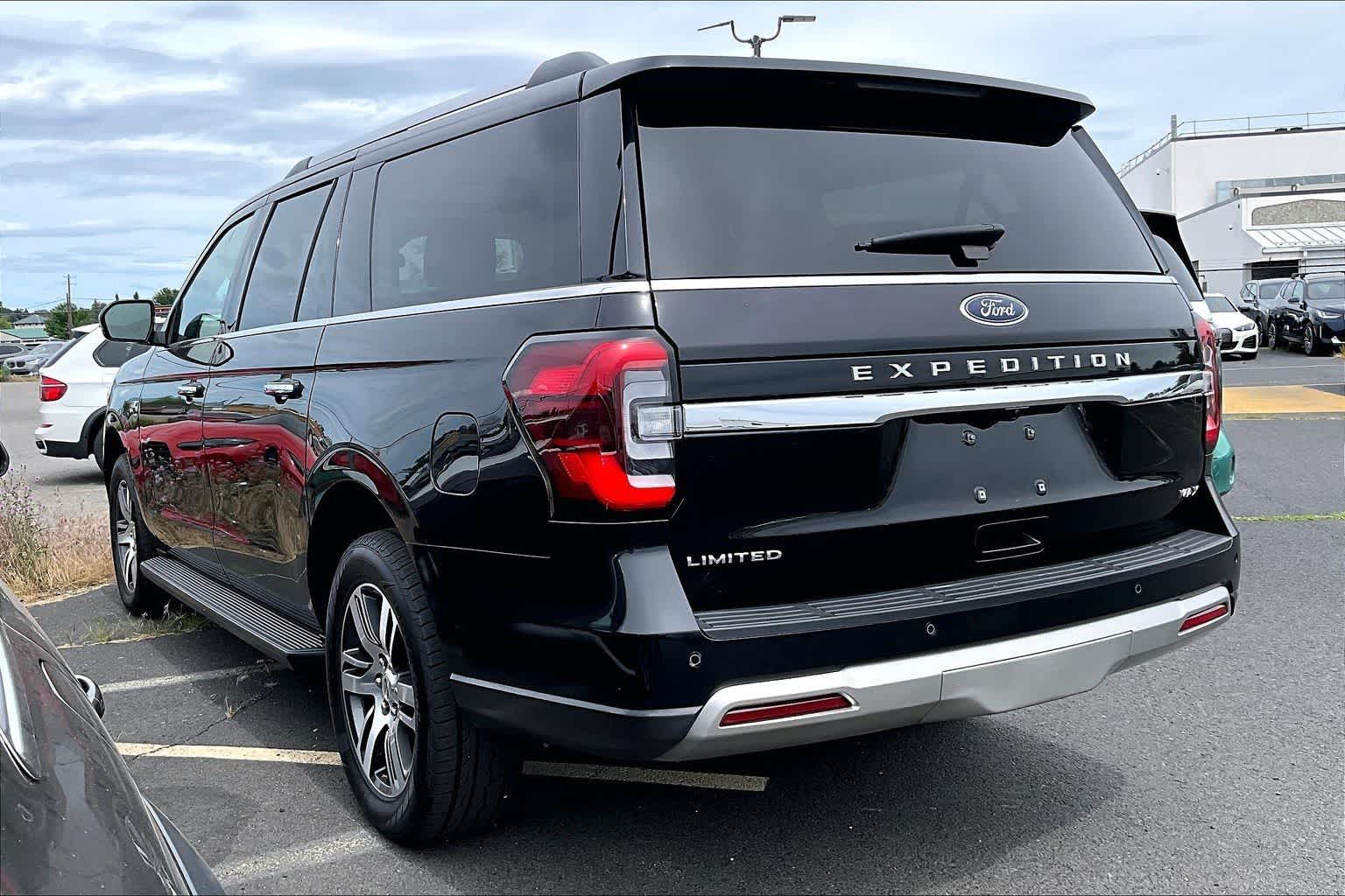 Thumbnail: 2024 Ford Expedition MAX - 4