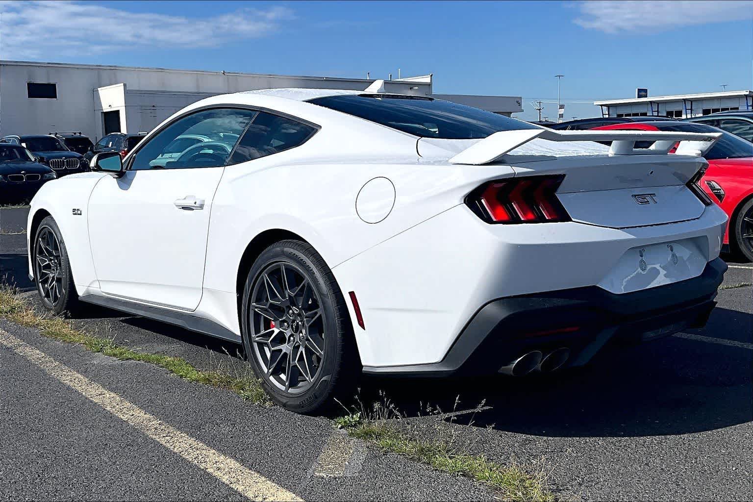 Thumbnail: 2025 Ford Mustang - 4