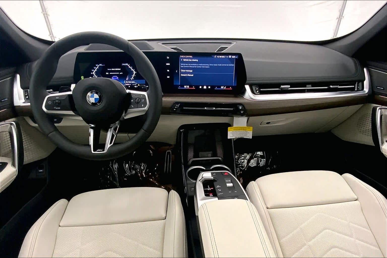 Thumbnail: 2026 BMW X1 - 10